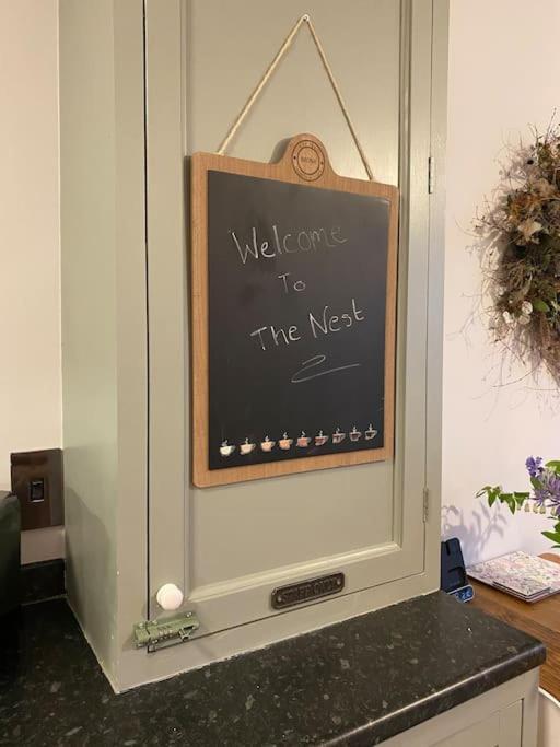 The Nest, Central Ludlow One Bed Apartment Luaran gambar